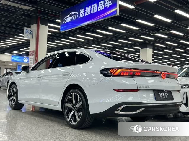 Volkswagen Lingdu 2024 Белый из Китая, фото 2