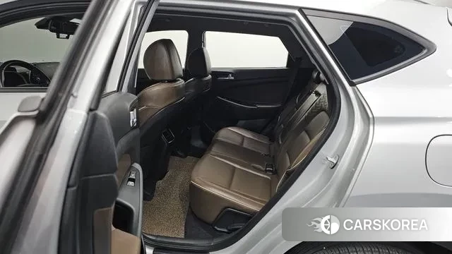 Hyundai All New Tucson 2019 Серебристо-серый из Кореи, фото 2