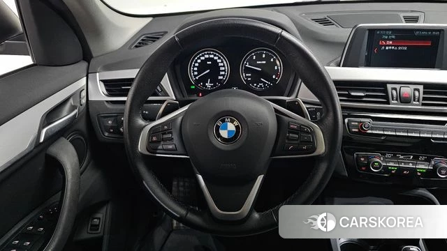 BMW X1 (F48) 2020 Белый из Кореи, фото 2