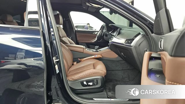 BMW X6 (G06) 2022 Черный из Кореи, фото 2