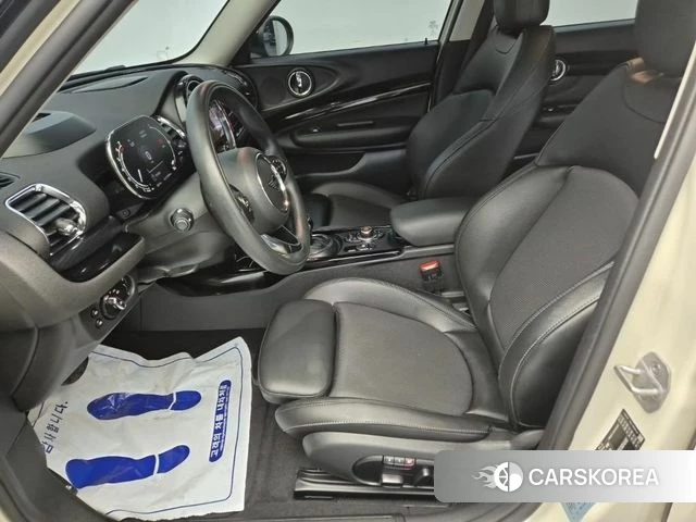 Mini Cooper Clubman 2021 Жемчужный цвет из Кореи, фото 2