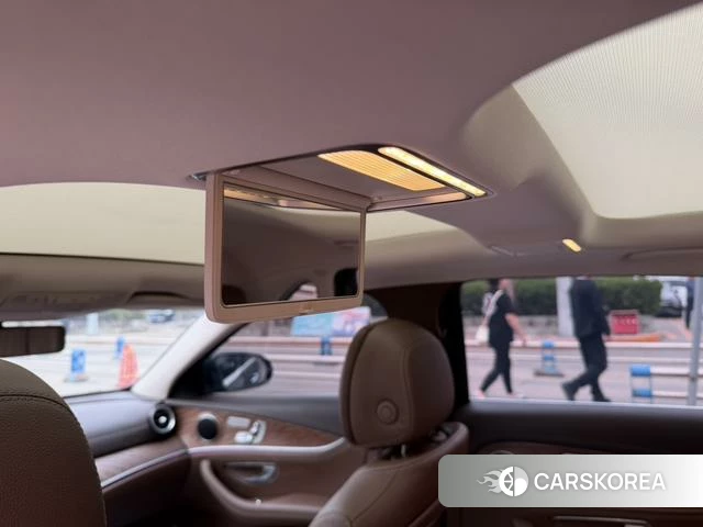 Mercedes-Benz E-class id 3875918 из Китая 2