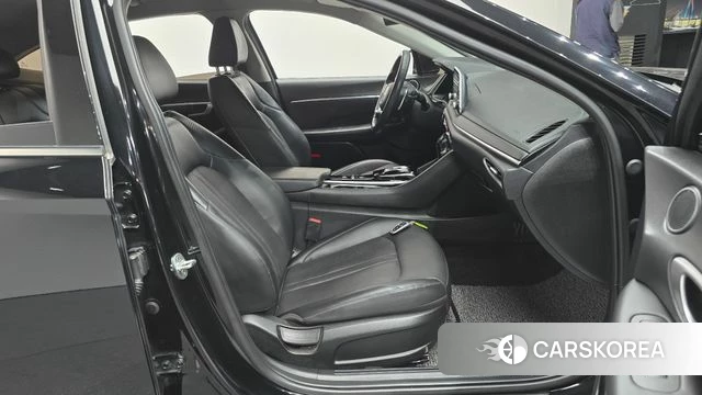 Hyundai Sonata (DN8) 2021 Черный из Кореи, фото 2