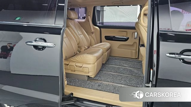 Kia All New Carnival 2018 Черный из Кореи, фото 2