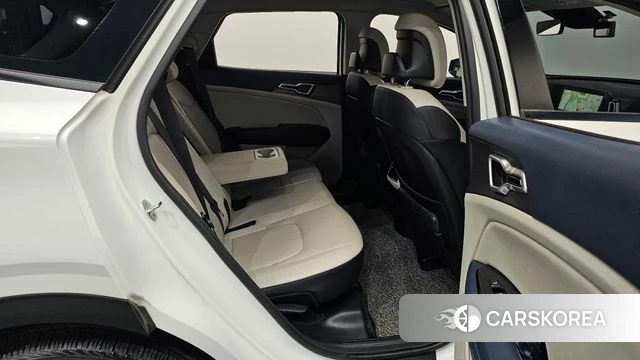 Kia Sportage 5th Generation 2022 Белый из Кореи, фото 2