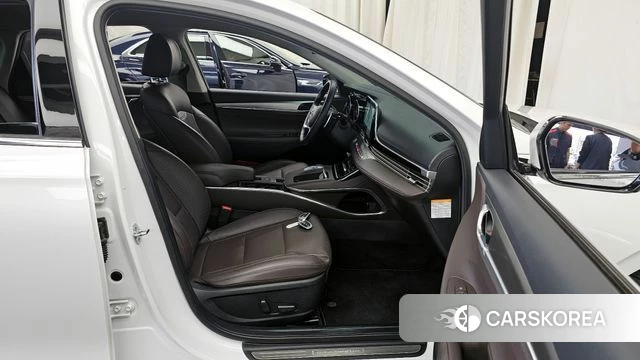 Hyundai The New Grandeur IG Hybrid 2021 Белый из Кореи, фото 2