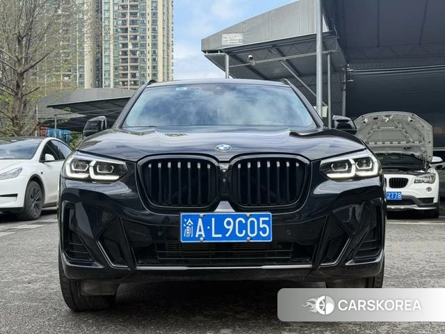BMW X3 2023 Черный из Китая, фото 2