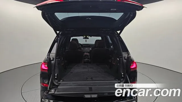 BMW X7 (G07) 2019 Черный из Кореи, фото 2