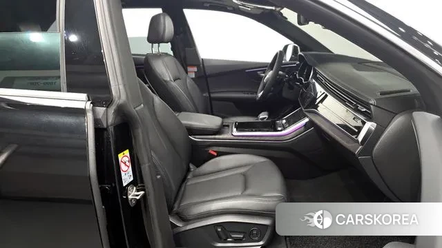 Audi Q8 (4M) id 3237028 из Кореи 2