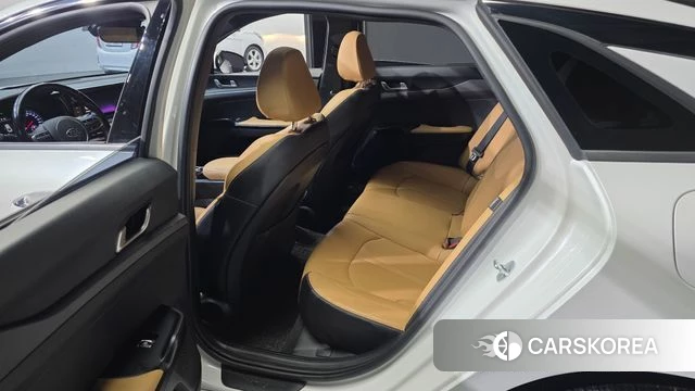 Kia K5 3rd generation 2021 Белый из Кореи, фото 2