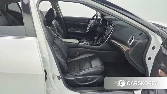 Nissan Maxima (A36) 2018 Белый из Кореи, фото 2