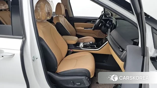 Kia Carnival 4th generation 2023 Белый из Кореи, фото 2