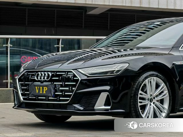 Audi A7L 2025 Черный из Китая, фото 2
