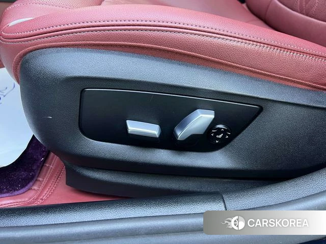 BMW 5 series 2022 Черный из Китая, фото 2