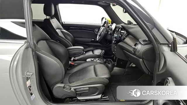 Mini Cooper Electric 2022 Серый из Кореи, фото 2