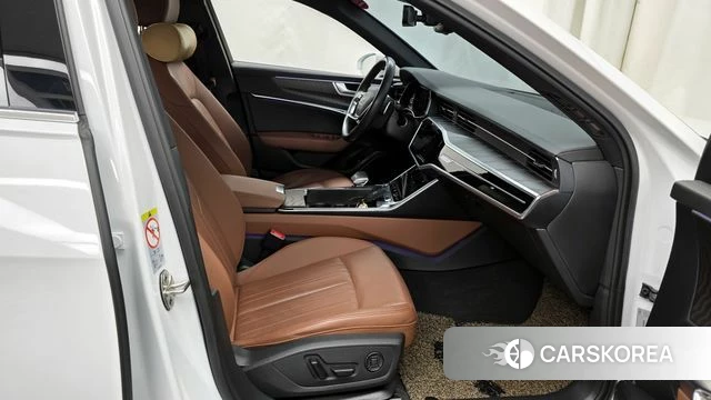 Audi A6 (C8) 2023 Белый из Кореи, фото 2