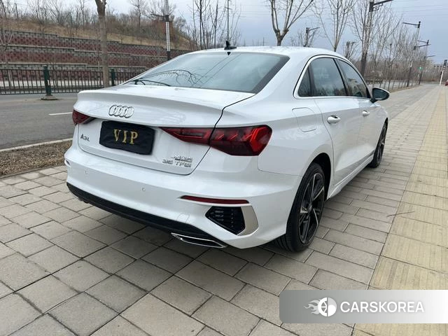 Audi A3 2022 Белый из Китая, фото 2