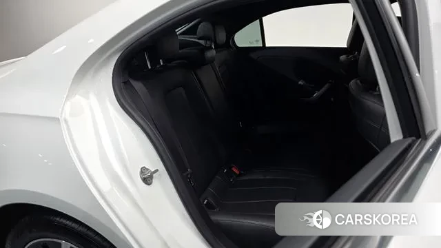 Mercedes-Benz A-Class W177 2020 Белый из Кореи, фото 2