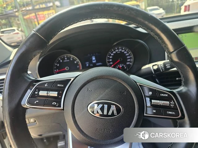 Kia K5 3rd generation 2019 Белый из Кореи, фото 2