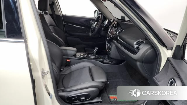 Mini Cooper Clubman 2020 Жемчужный цвет из Кореи, фото 2