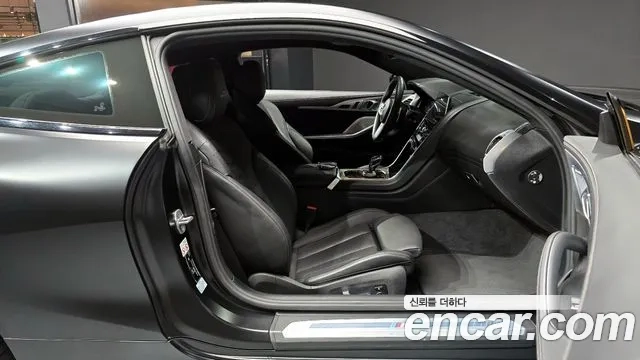 BMW 8 Series (G15) 2021 Черный из Кореи, фото 2