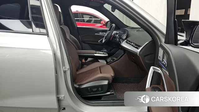 BMW X1 (U11) 2025 Серебряный из Кореи, фото 2