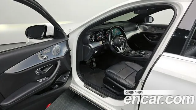 Mercedes-Benz E-Class W213 id 2694749 из Кореи 2