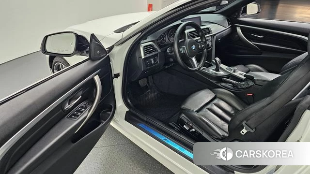 BMW 4 Series (F32) 2018 Белый из Кореи, фото 2