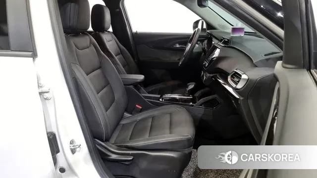 Chevrolet (GM Daewoo) Trailblazer 2022 Белый из Кореи, фото 2