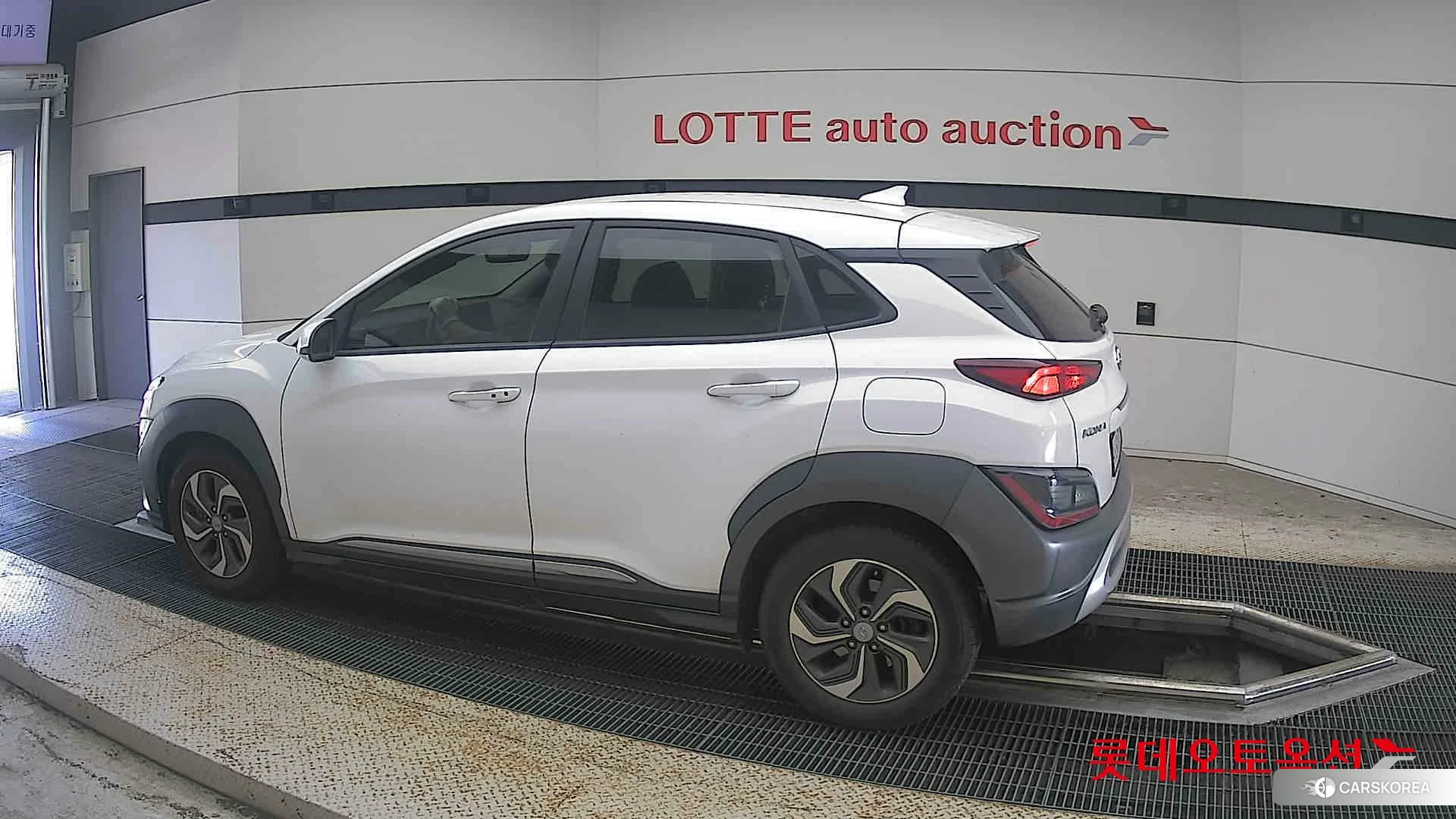 Hyundai Kona Hybrid 2022 Atlas White из Кореи, фото 2