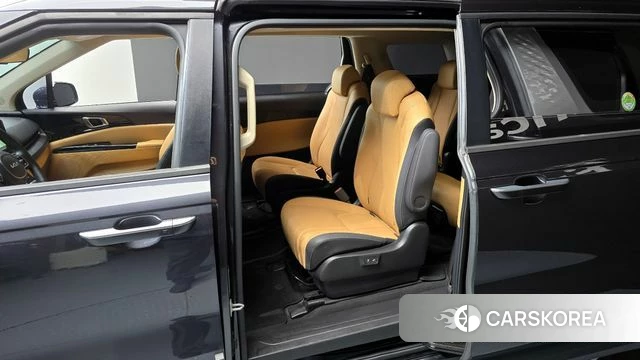 Kia Carnival 4th generation 2022 Серый из Кореи, фото 2
