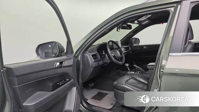 Ssangyong The New Rexton Sport 2023 Темно-зеленый из Кореи, фото 2