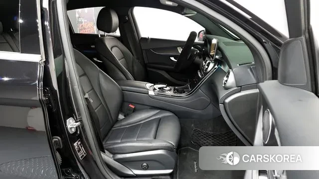 Mercedes-Benz GLC-Class X253 2019 Черный из Кореи, фото 2