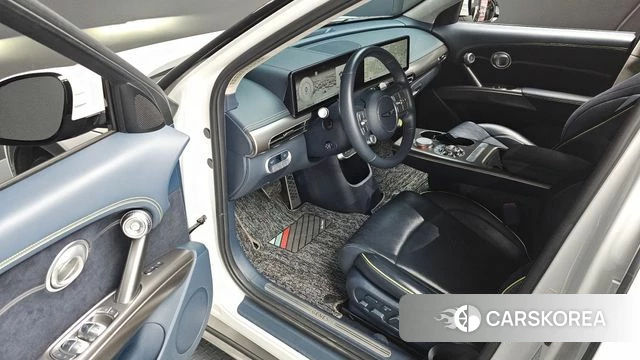 Genesis GV60 2022 Белый из Кореи, фото 2