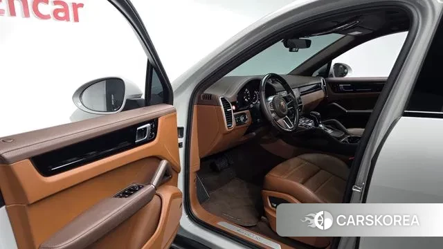 Porsche Cayenne (PO536) 2021 Серебристо-серый из Кореи, фото 2