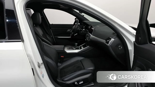 BMW 3 Series (G20) 2021 Белый из Кореи, фото 2