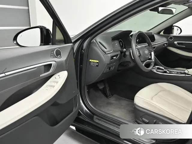 Hyundai Sonata (DN8) 2019 Серый из Кореи, фото 2