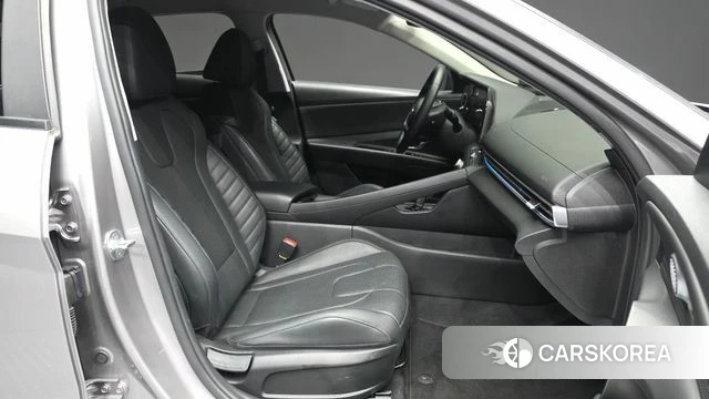 Hyundai Avante (CN7) 2020 Серебристо-серый из Кореи, фото 2
