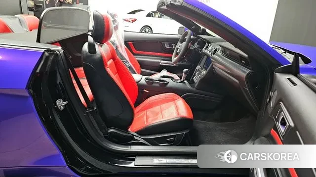 Ford Mustang 2020 Фиолетовый из Кореи, фото 2