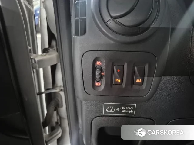 Renault Korea (Samsung) Master 2019 Серебряный из Кореи, фото 2