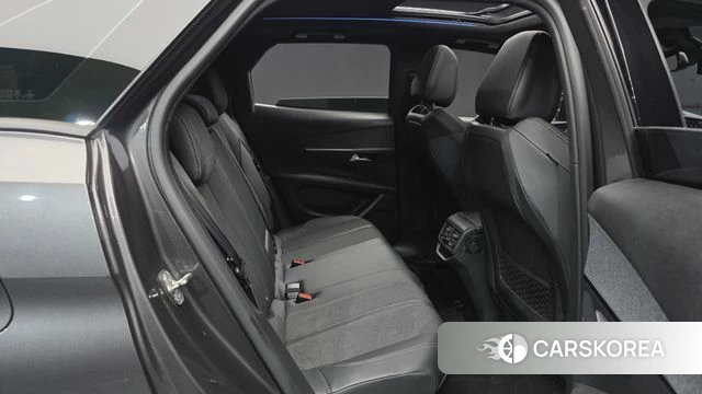 Peugeot 3008 second generation 2020 Серый из Кореи, фото 2
