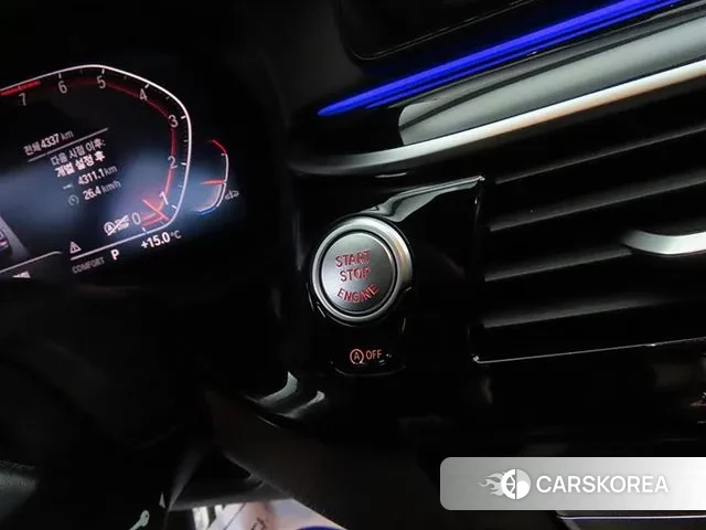 BMW 6 Series GT (G32) 2023 Белый из Кореи, фото 2