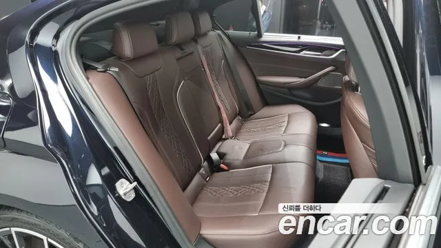 BMW 5 Series (G30) id 2687430 из Кореи 2