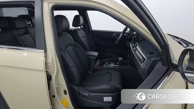 Ssangyong The New Rexton Sport 2023 Жемчужный цвет из Кореи, фото 2