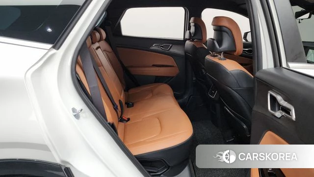 Kia Sportage 5th Generation 2024 Белый из Кореи, фото 2