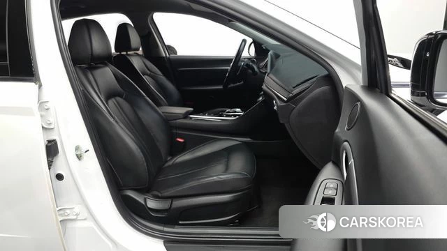 Hyundai Sonata (DN8) 2022 Белый из Кореи, фото 2