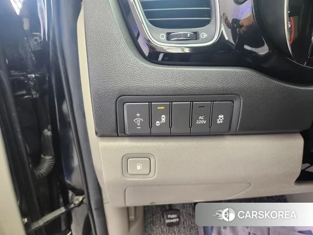 Kia All New Carnival 2018 Черный из Кореи, фото 2