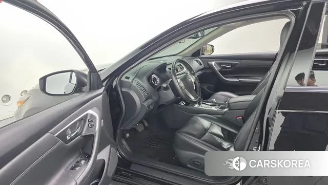 Nissan Altima 2018 Черный из Кореи, фото 2