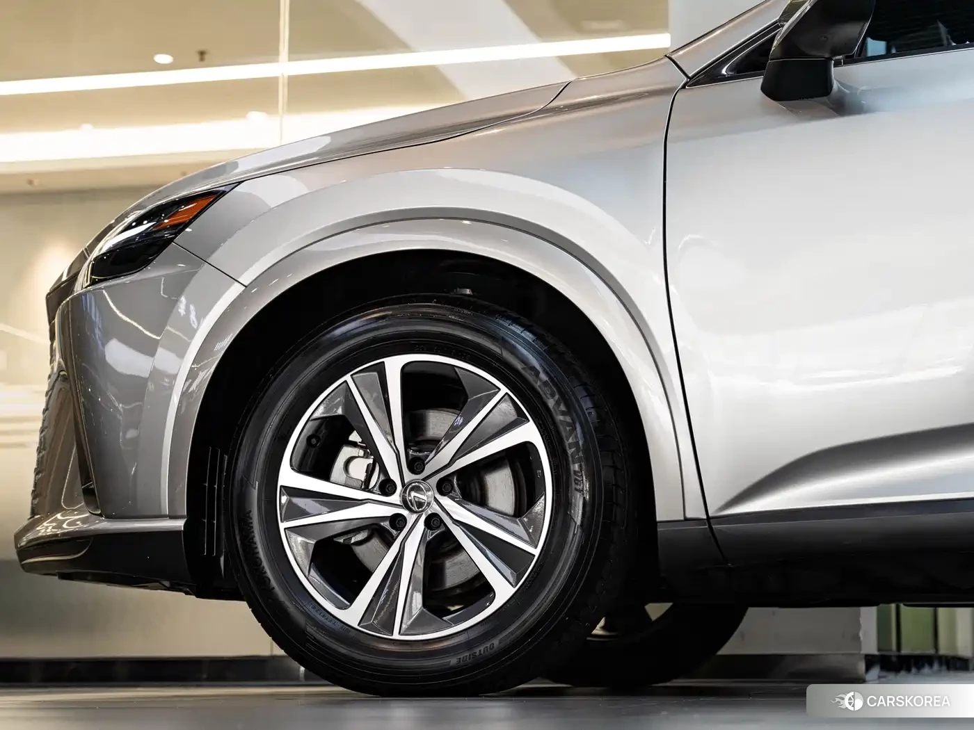 Lexus RX 2025 Silver/gray из Китая, фото 2
