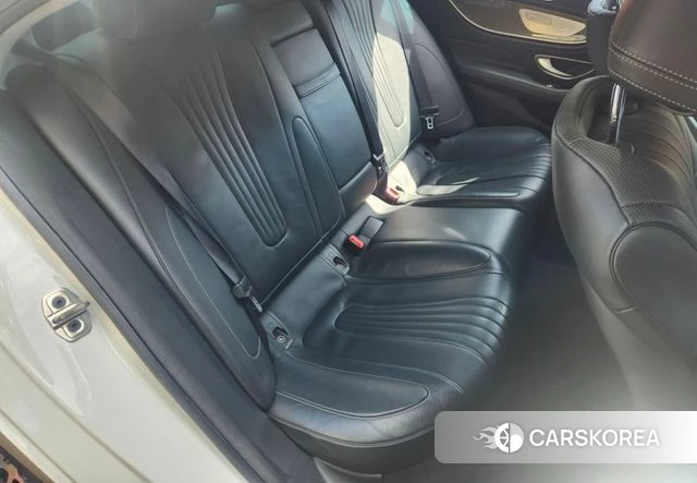 Mercedes-Benz CLS-Class C257 2018 Белый из Кореи, фото 2
